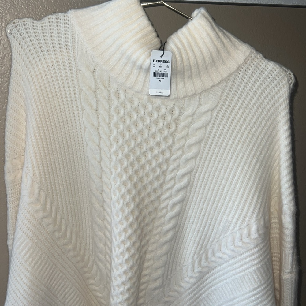 EXPRESS Sweater - Picture 4 of 4